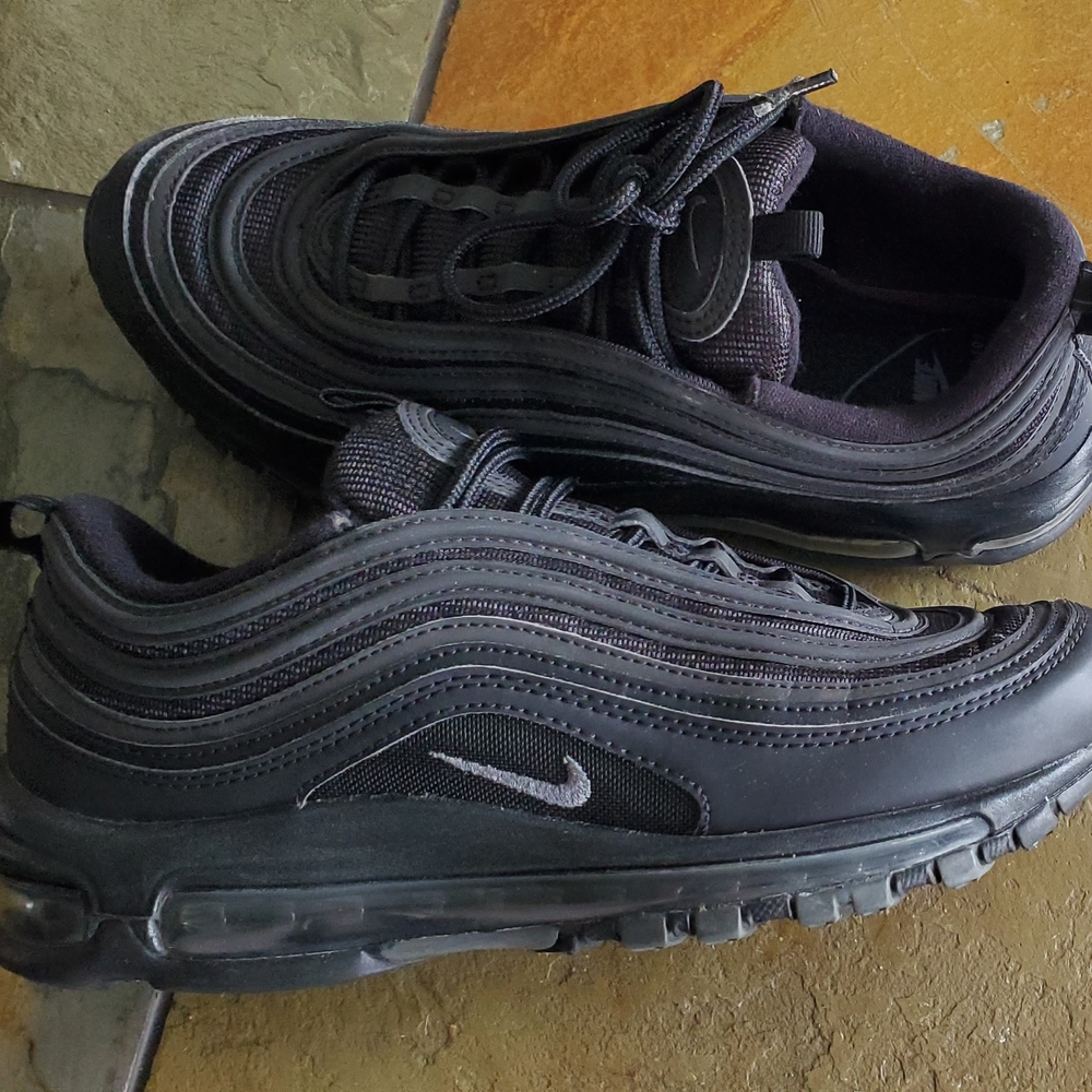 Nike Black Sneakers 9.5